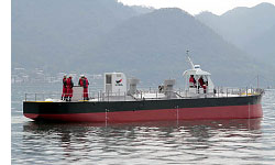Large model ship at 1/10 scale of KAMSARMAX bulker, “Joushou-maru” has been completed for data collection while cruising at sea.The data collected will be used for product development.