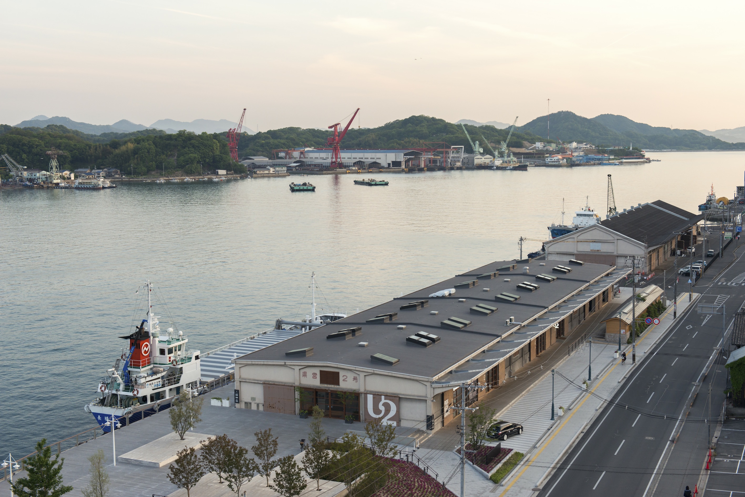 マルシェもビールも自転車も。尾道の海辺で夏を満喫。−First Summer Fes in ONOMICHI U2開催中