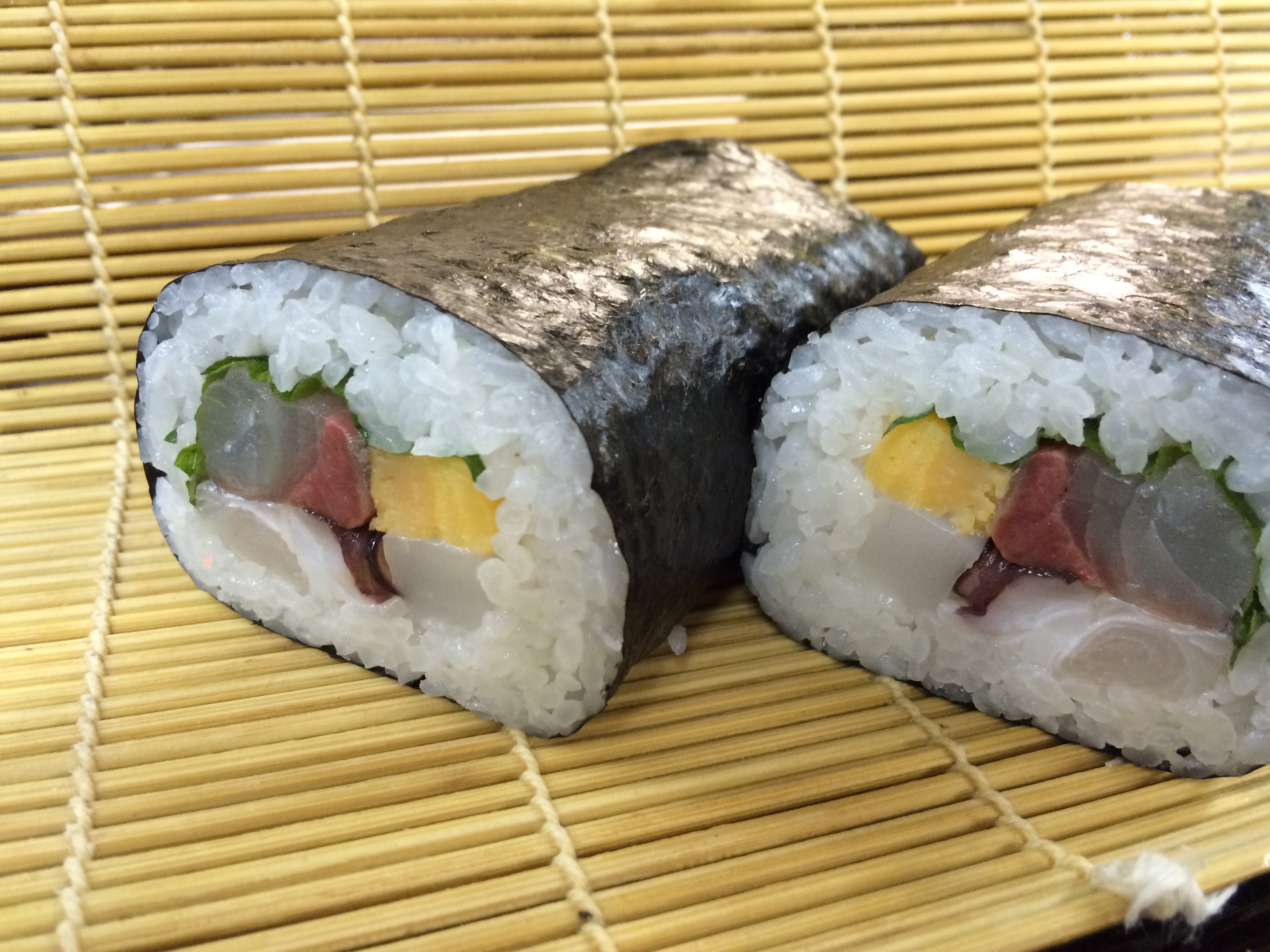 今年の恵方は西南西!限定メニュー「海鮮恵方巻」と週替わり薬湯「宝寿湯」で福を呼び込もう!!神勝寺温泉昭和の湯