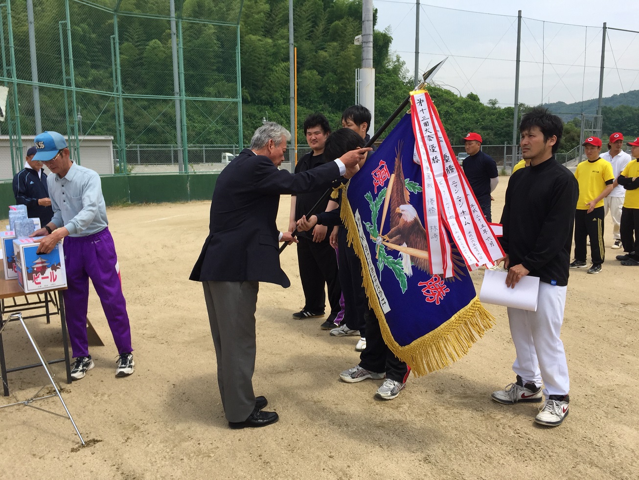 第13回常石造船旗争奪ソフトボール大会を開催