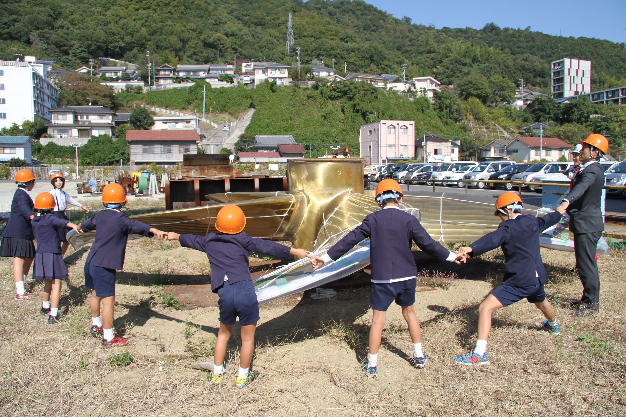 福山市立の小学生を対象とした、常石グループ工場・施設見学~日本中小型造船工業会・ツネイシホールディングスの共催にて開催します!