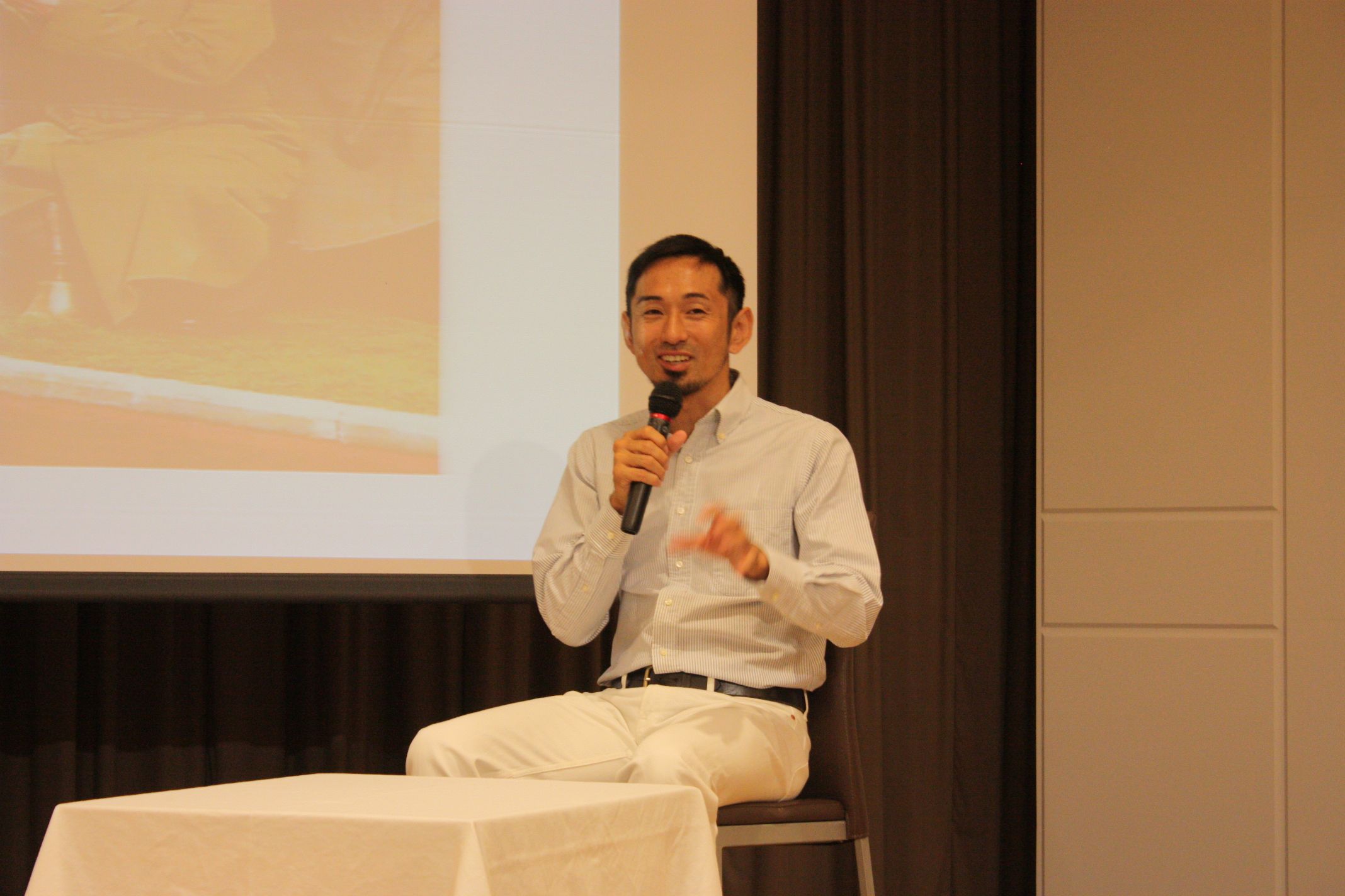 為末大氏をお招きし「ハードルを越える」をテーマに第6回常石CSV講演会を開催~ツネイシホールディングス