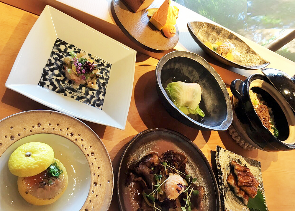 彩り鮮やかな瀬戸内の風景と秋の御膳 ─味わい深いベラビスタの和会席 SOBO(ソウボウ)晩秋の献立